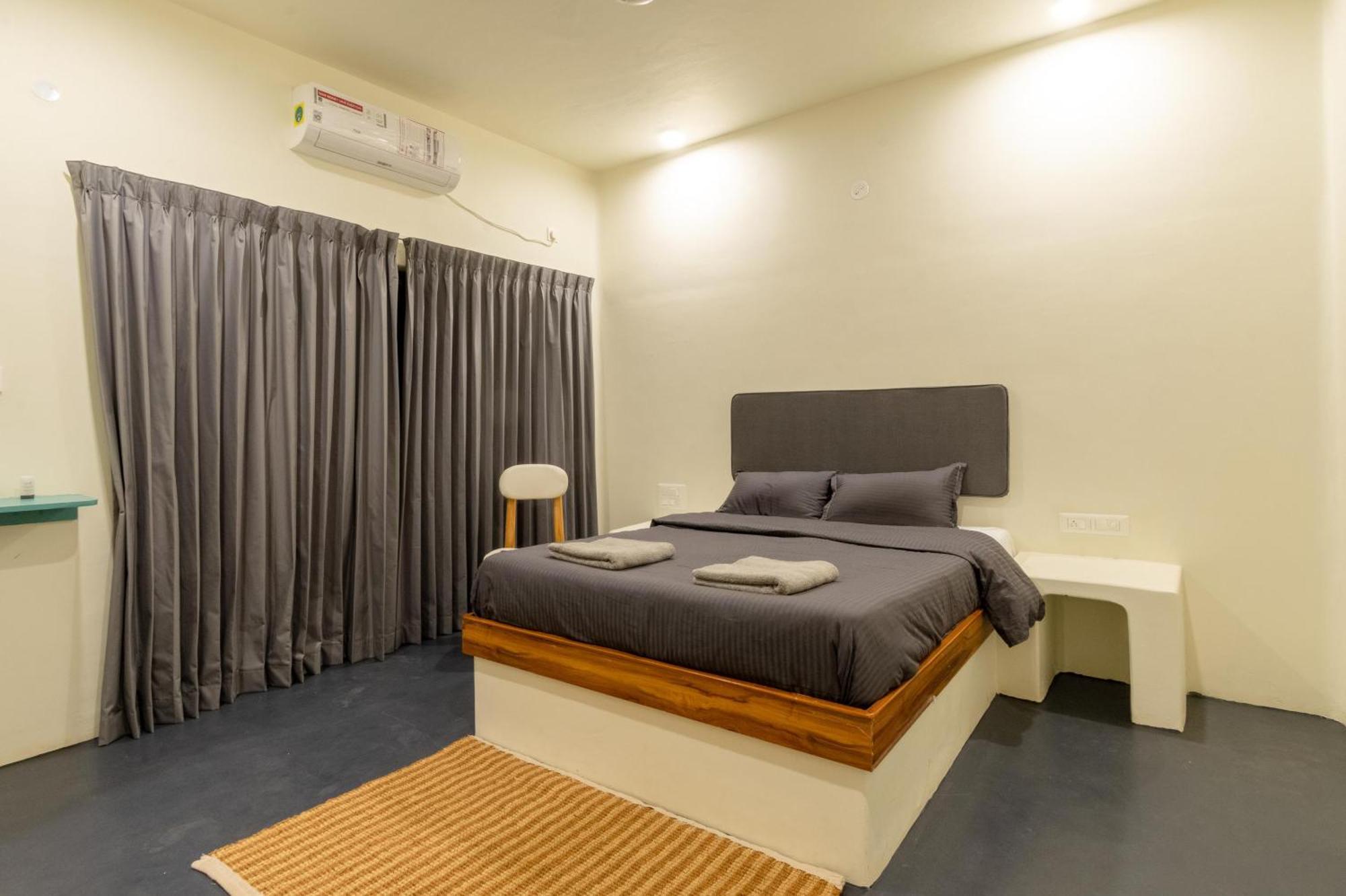 Tropicopia Hotel Mysore Buitenkant foto